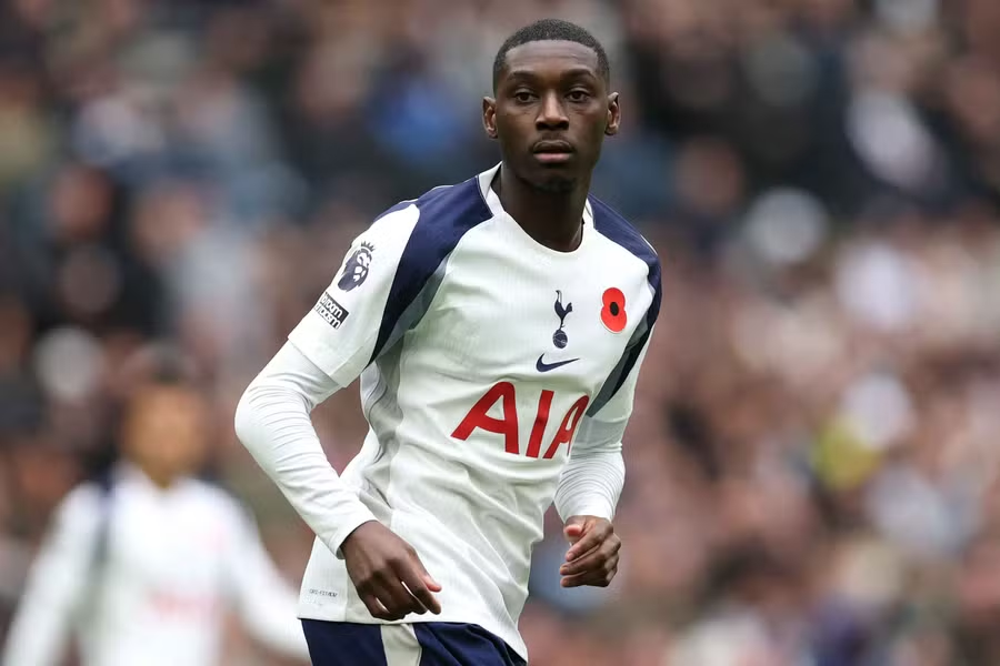 Randal Kolo Muani dari Tottenham Hotspur mundur dari skuad Prancis karena rahang patah